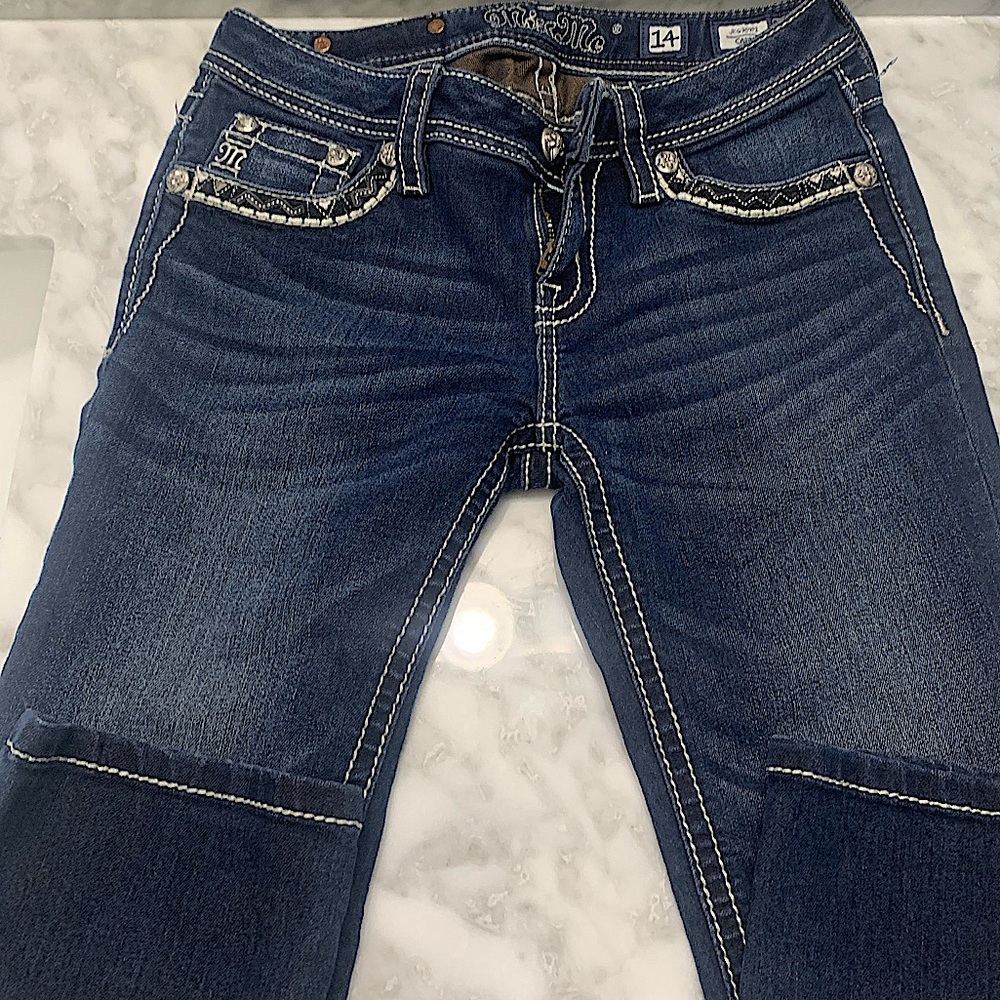 Miss Me Capri Jeans